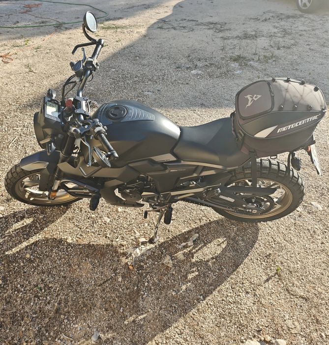 Zontes 125 G1 – Praticamente Nova