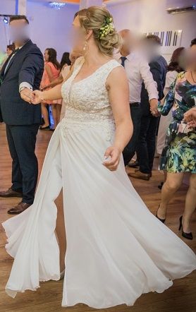 Piękna zwiewna suknia ślubna - rozmiar 40