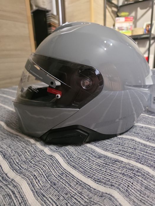 [NOVO] 2 Capacetes HJC com Intercomunicador (L e XL) + Casaco Moto Mulher 3 em 1 (Tam. 44)