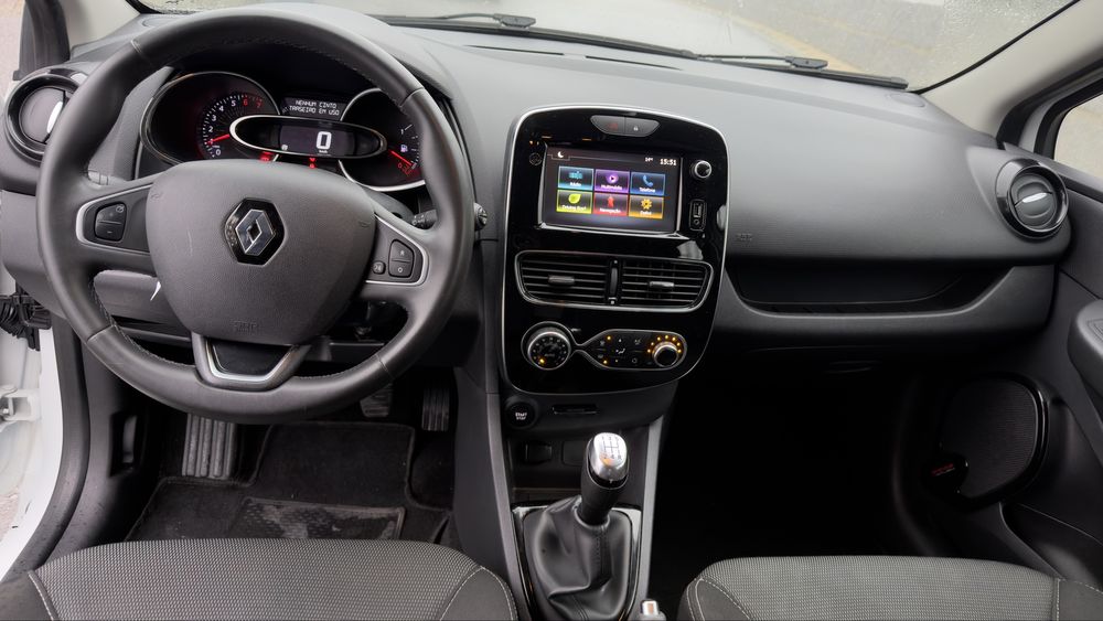 Renault Clio TCE 90 CV Ano 2019 ( Limited Full Extras )