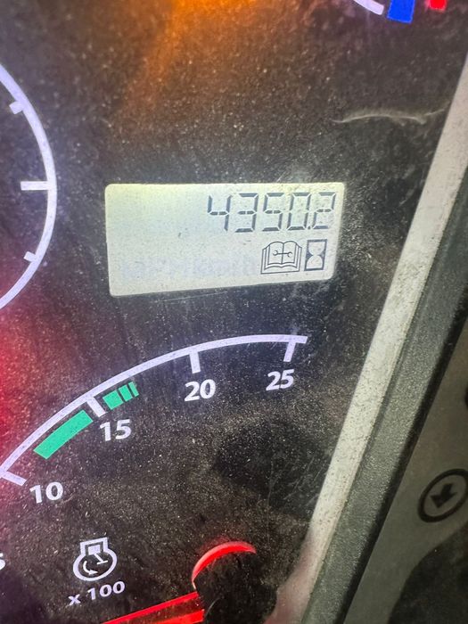 Екскаватор погрущик джейсібі 3сх