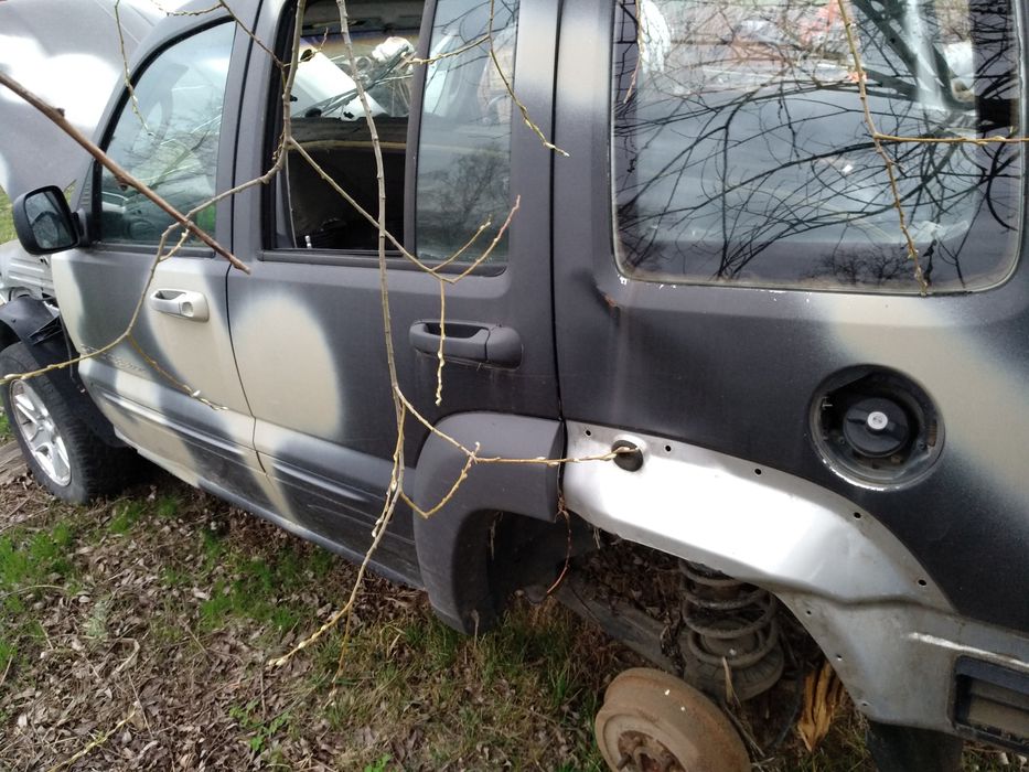 Jeep черокі  розборка