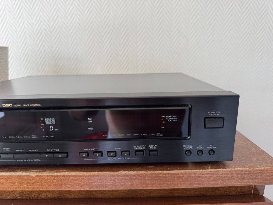 Equalizer Technics SH-E85