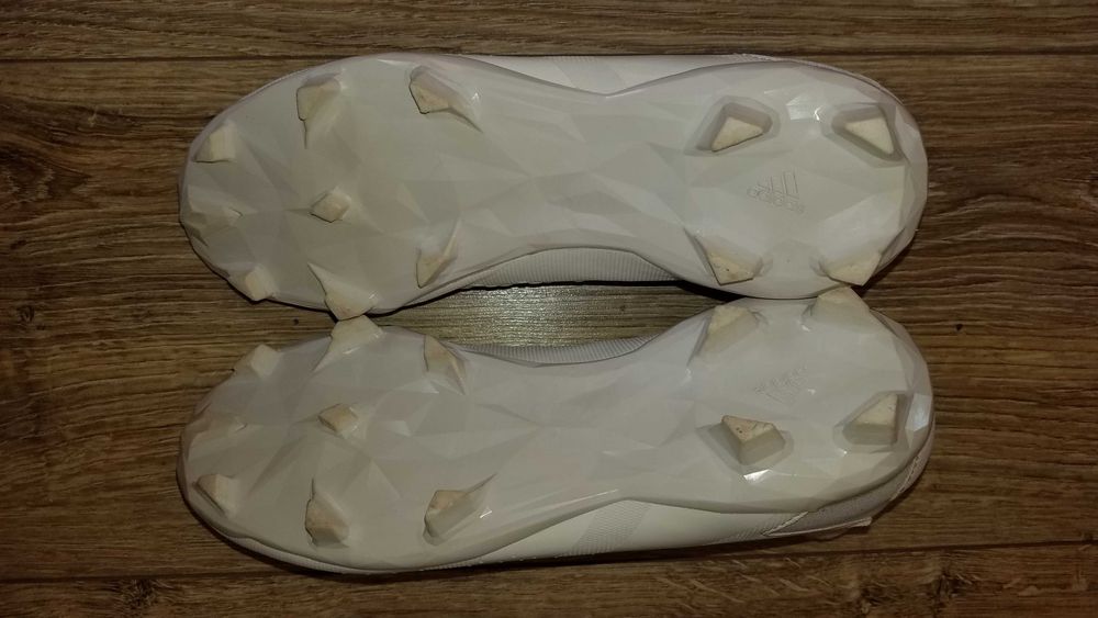 Buty Adidas Predator Accuracy.3 FG 36/37 23.3cm lanki korki białe BDB