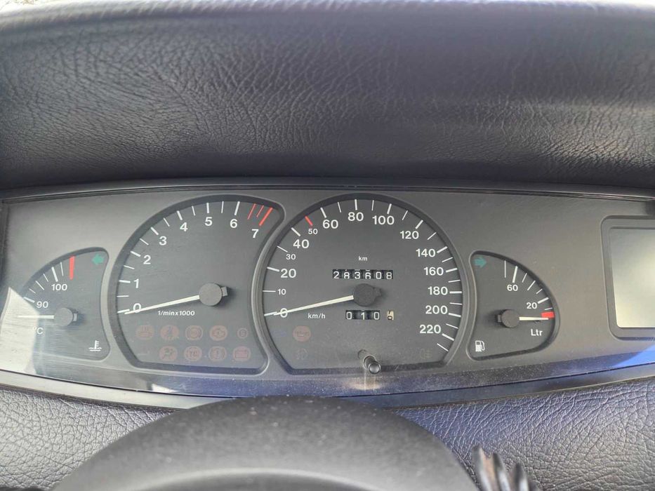 В Ідеальному стані  OPEL OMEGA.