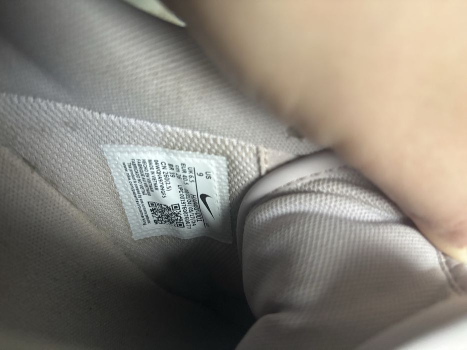 Nike air force 1 platinum violet