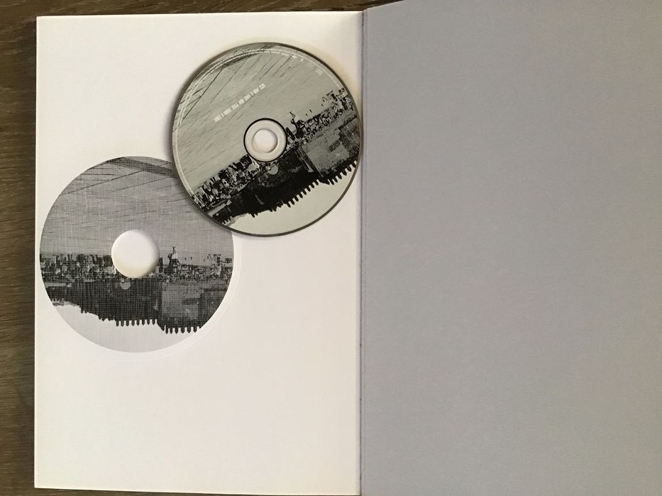 CDs e compilações + DVDs música etc