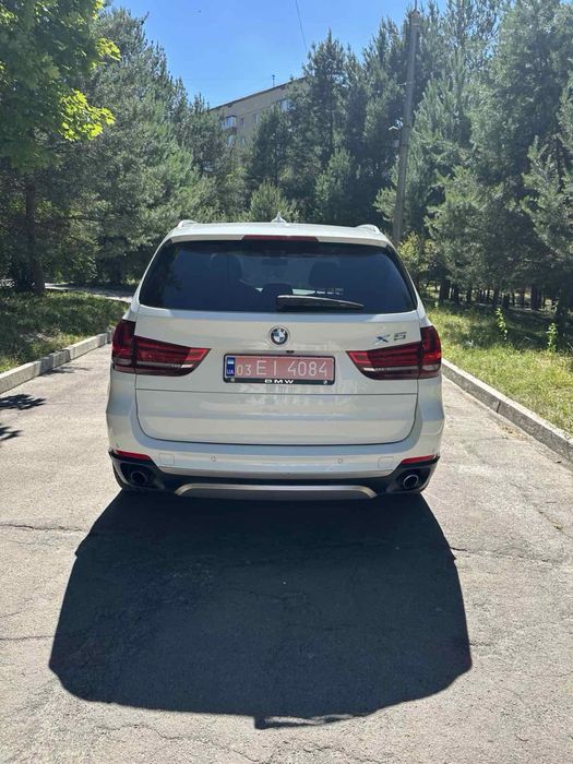 Продам авто BMW X5 2017
