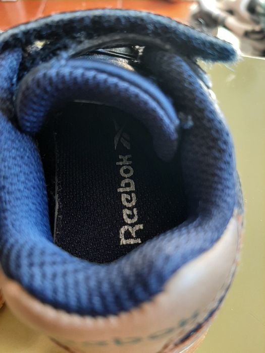 Tenis reebook menino