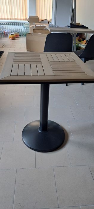 Stolik ogrodowy kwadratowy 60x60 drewno palmi