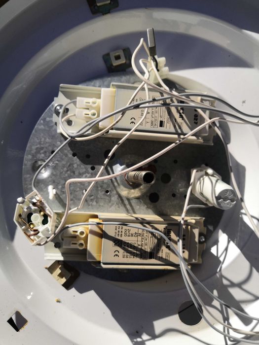 Candeeiro cozinha usado