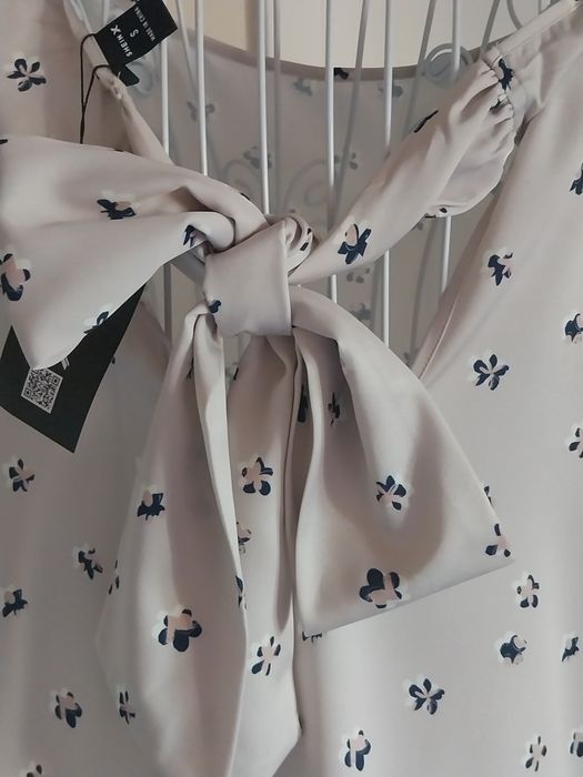Vestido fluido | Shein | manga balão | Tamanho S | novo com etiqueta