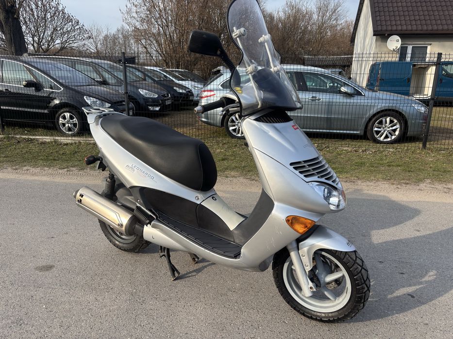 Skuter Aprilia Leonardo 125 4t
