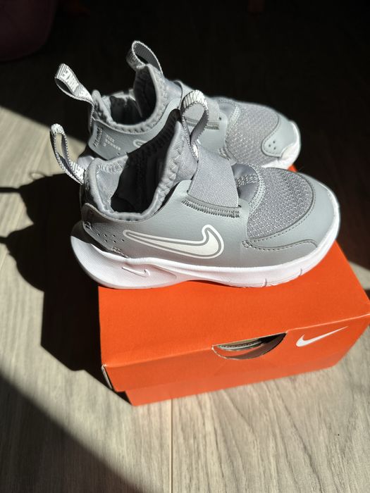 Кросівки дитячі Nike Flex Runner 23,5 розсіру