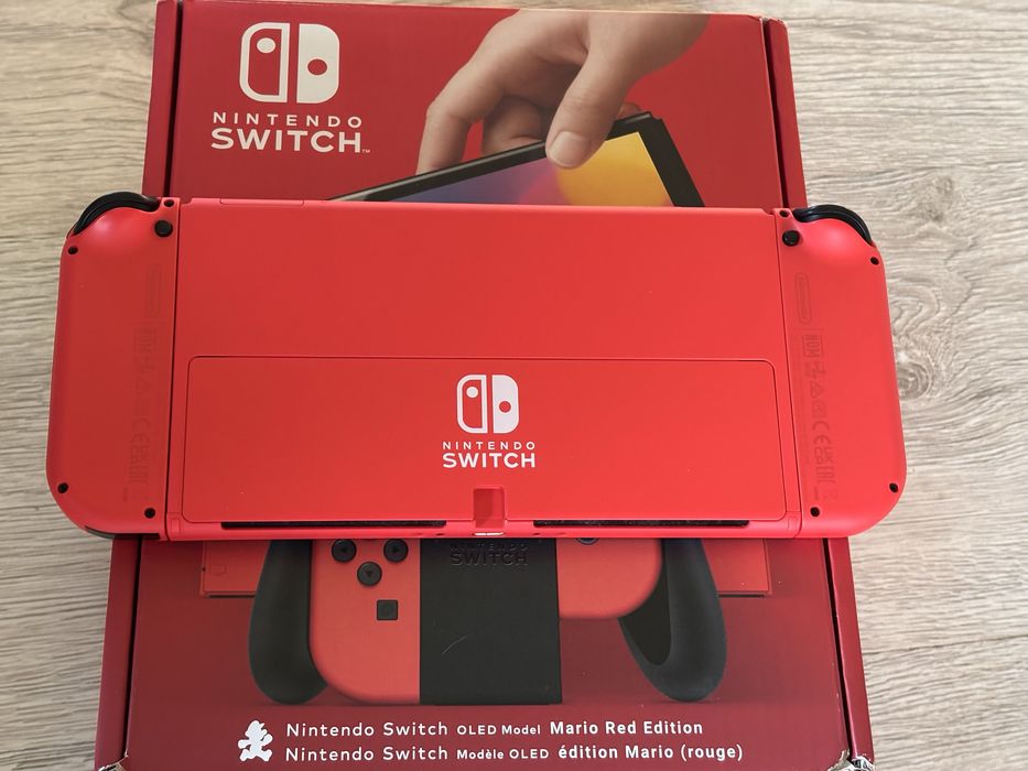 Konsola Nintendo Switch OLED Mario Red Edition
