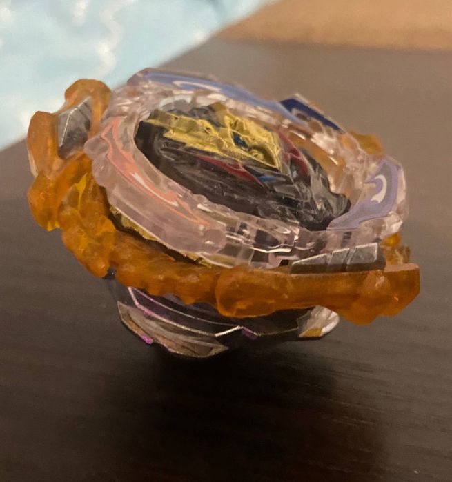 Бейблейд - Divine Belial