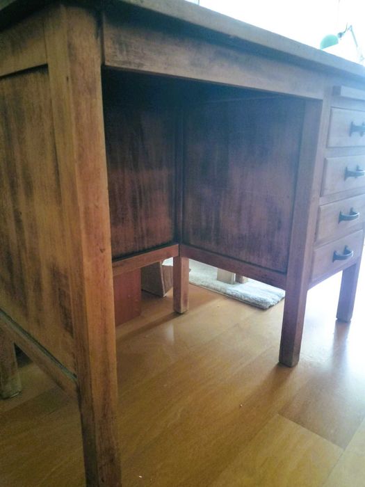 Escrivaninha artesanal antiga madeira – peça numerada com história