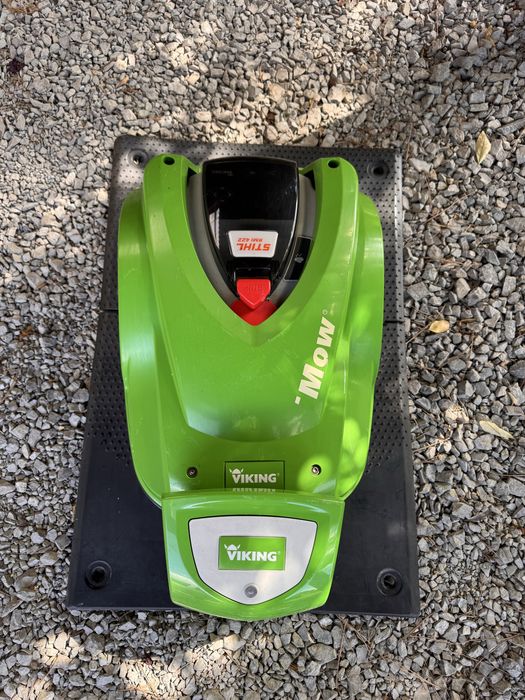 Robot koszący STHIL RMI 422
