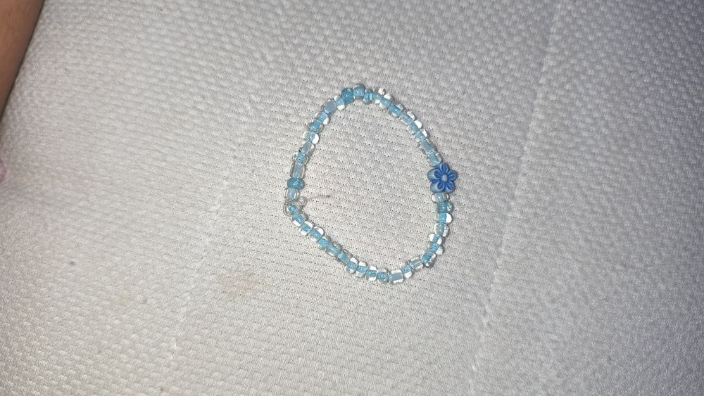 Ręcznie robiona raz noszona ,,branzoletka,,