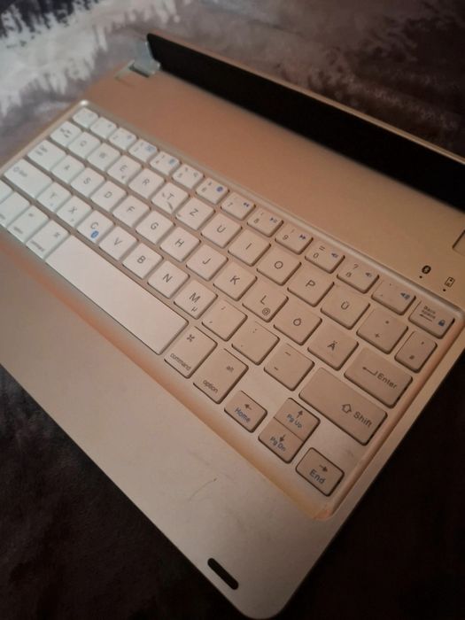 Klawiatura Bluetooth do Ipada srebrna