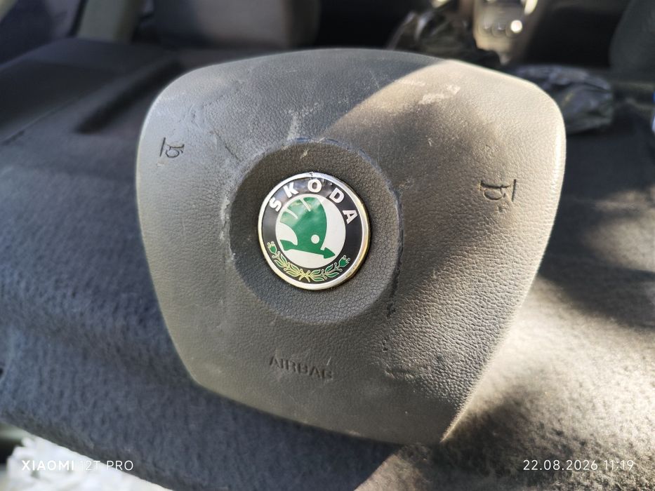 Продам подушку AIRBAG на Skoda