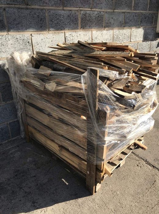 Tanio opał, odpady drewniane, drewno rozpałka, deski, kostki