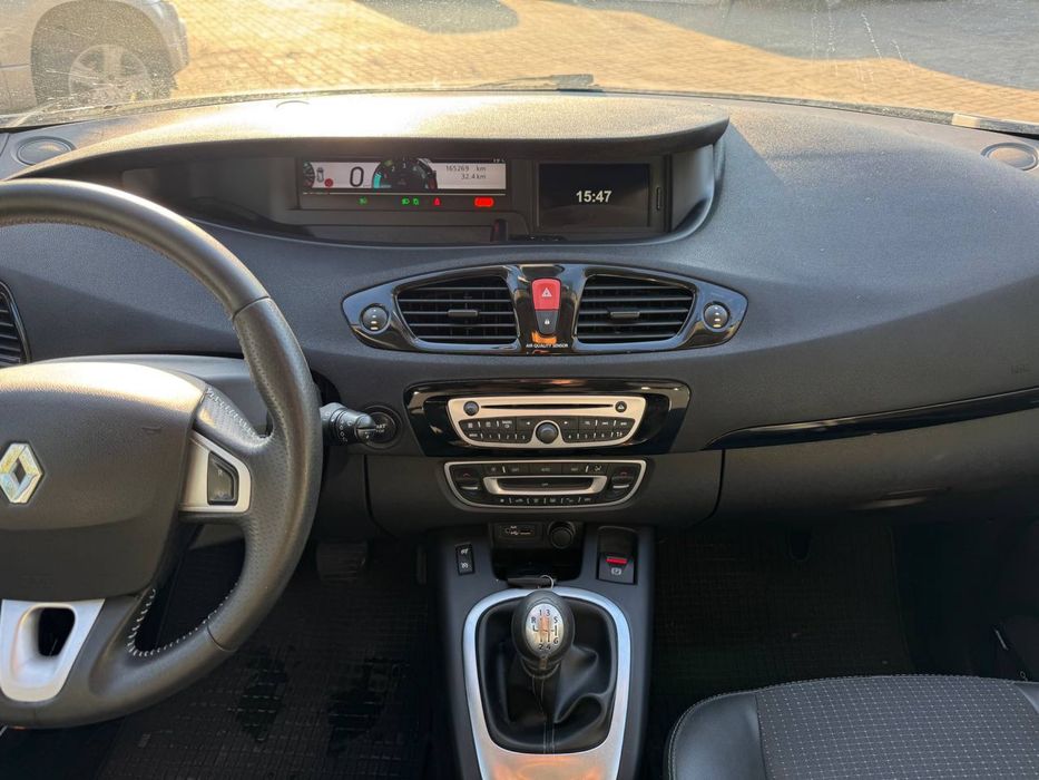 Продам Renault Scenic 2011г. 1.6 дизель, свежепригнан. Обмен, Лизинг