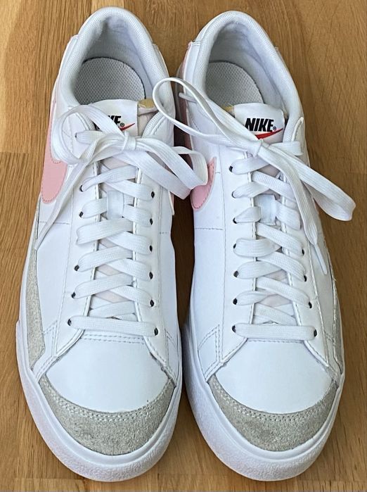 Кросівки Nike Blazer.