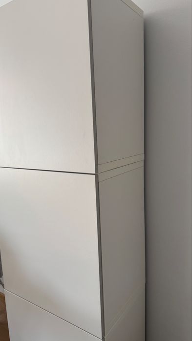Trzy szafki wiszące z Ikei