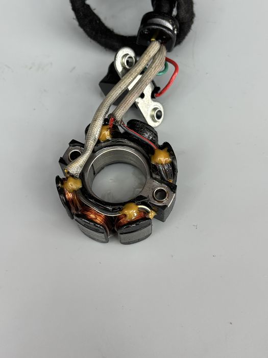 Stator Stojan Alternator Iskrownik SUZUKI RMZ250 R 07-09