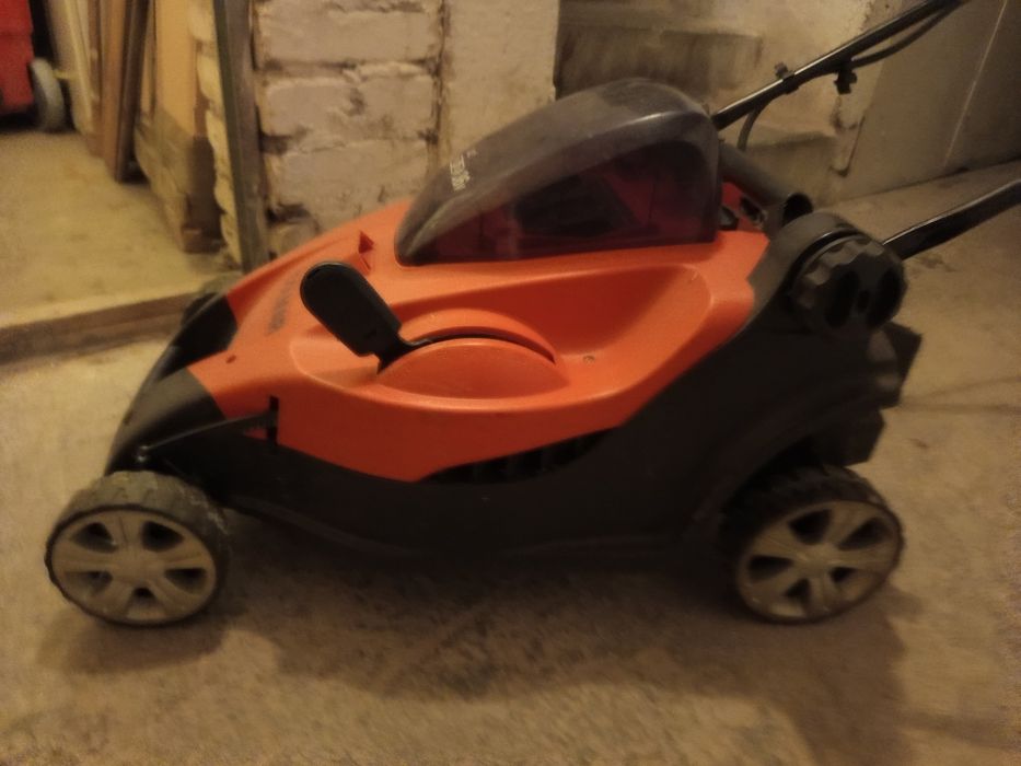 Kosiarka elektryczna dolmar.makita AM 3743 .36 v