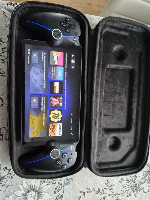 Play station Portal
