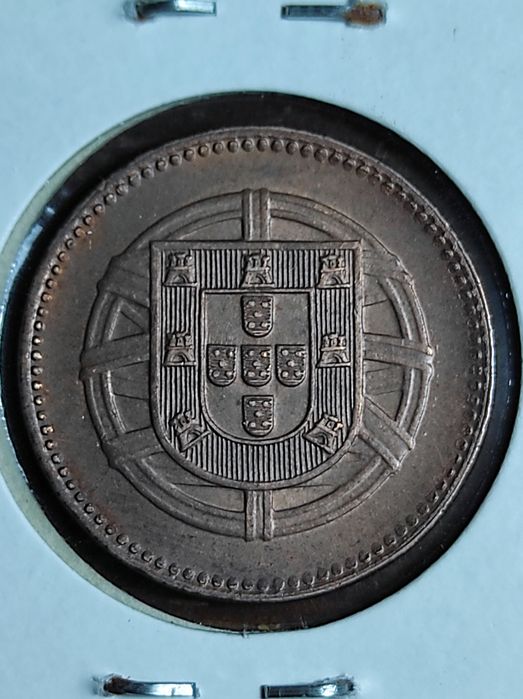 5 moedas, 1 centavo e 2 cent. 1920, 5 centavos de 1921, 24 e 27