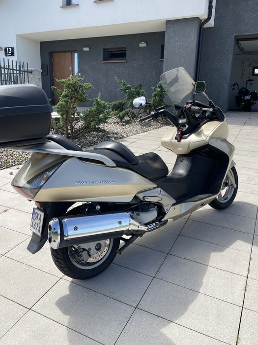 Honda silverwing 600 skuter burgman
