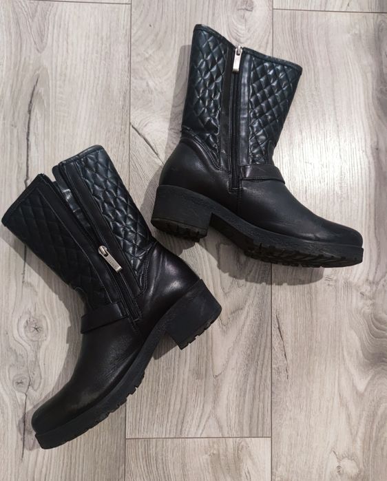 Botki  pikowane czarne