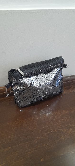 Жіноча косметичка