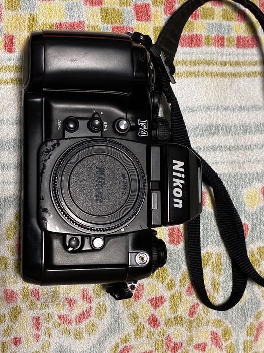 Nikon F4 body + obiektywy