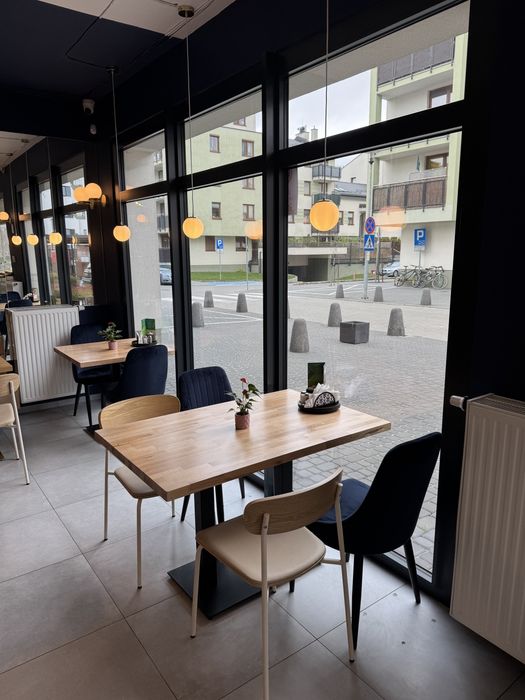 W pełni wyposażony lokal gastronomiczny w super lokalizacji.