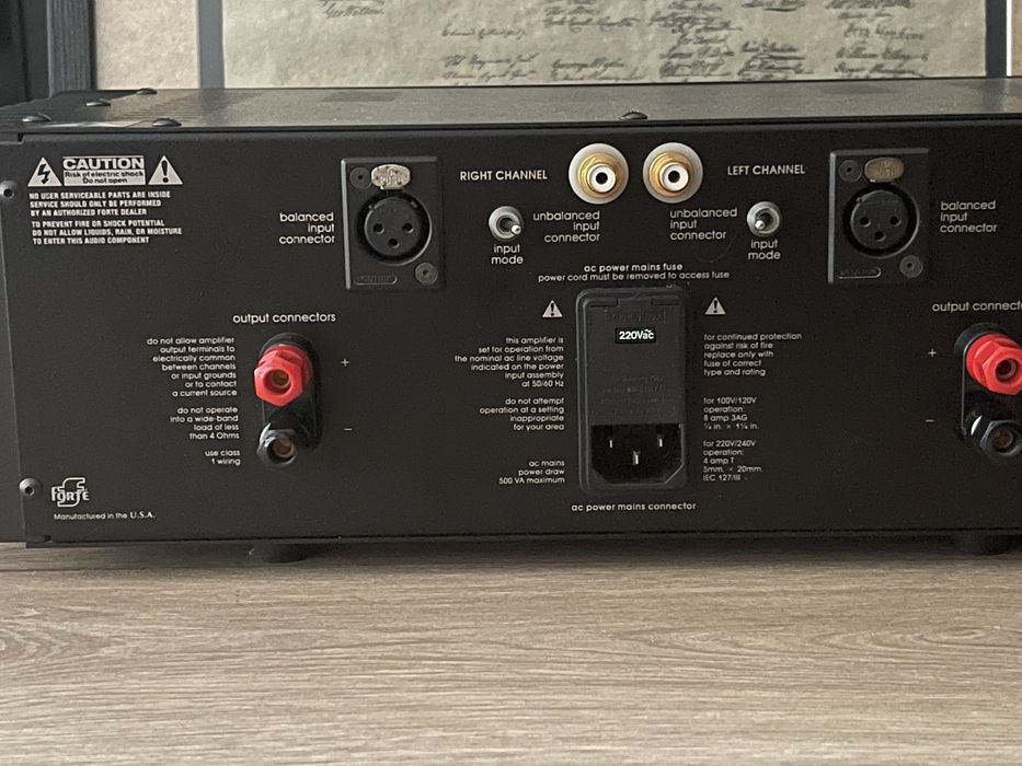 Легедарний Підсилювач Forte Model 5 Hi Class
