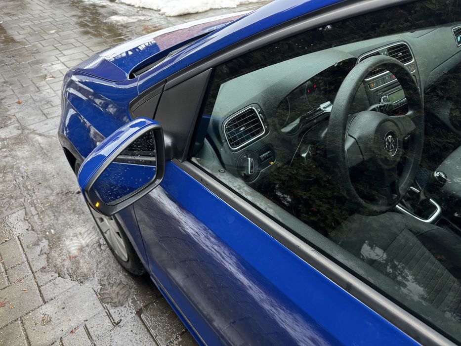 Автомобіль стан супер Volkswagen Polo 2012 1.4 бензин (85 к.с.)