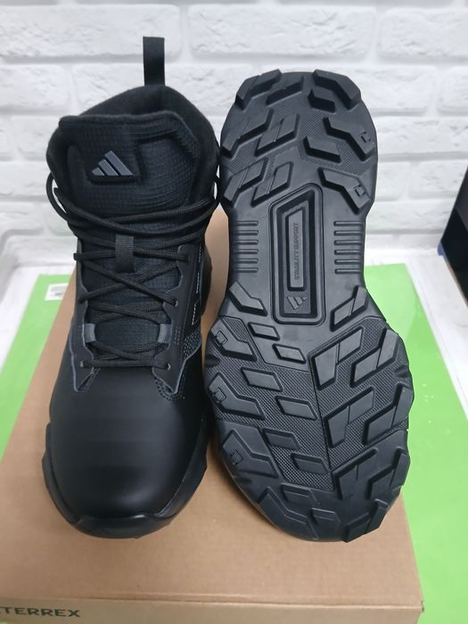 Кросівки для туризму|Outdoor Adidas Terrex модель IF4987
