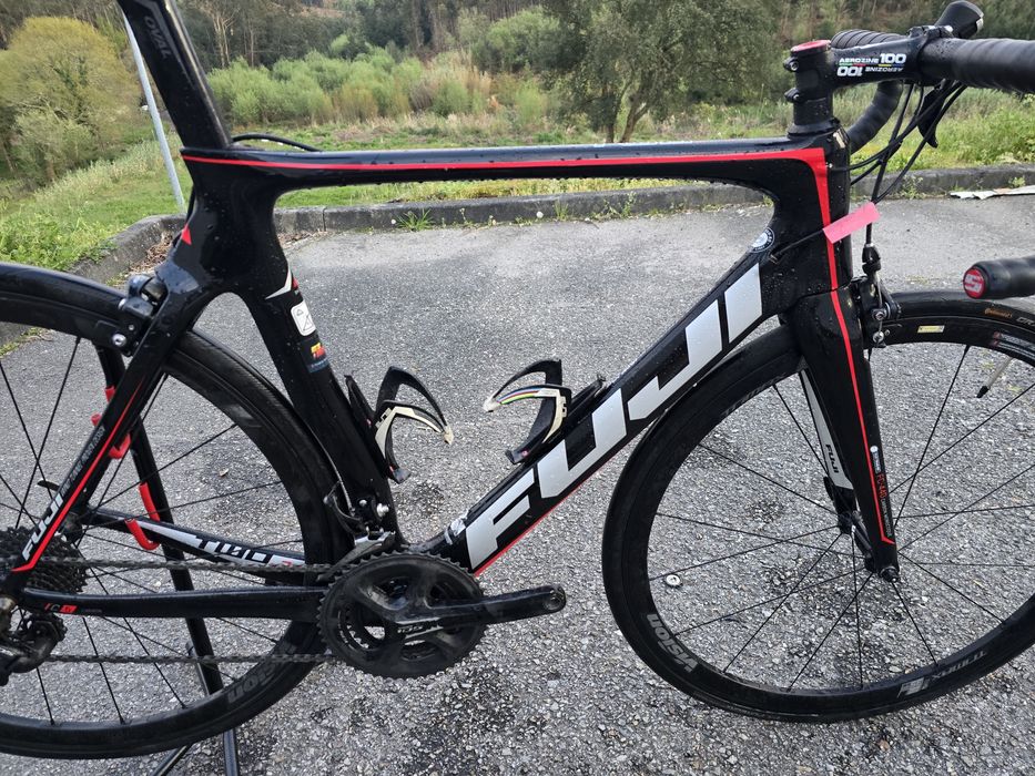 Bicicleta de carbono M/L fuji transonic