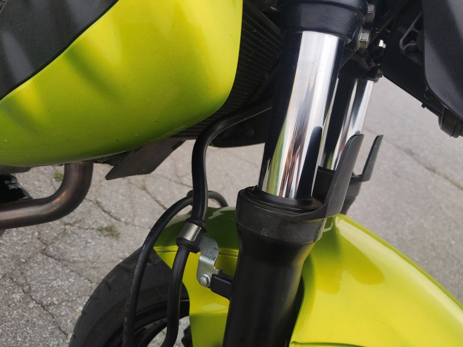 Suzuki sfv sv 650 Gladius