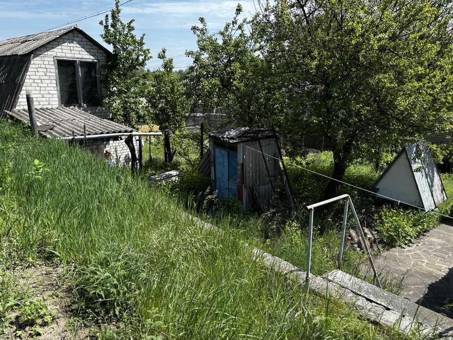 Продам полдома пл. 93м2 в центре пос. Хорошево (20 км от центра Харькова)