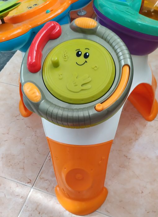 Mesa de atividades Chicco