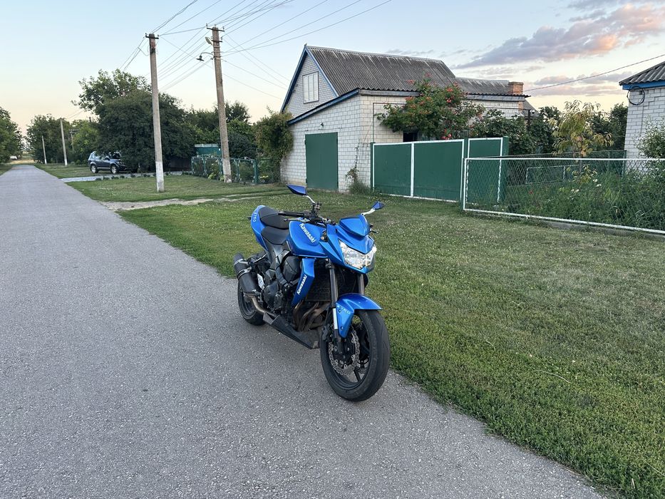 Kawasaki Z750 2012