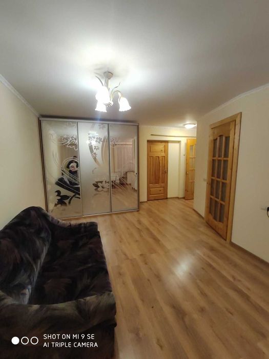 погодинно Квартира поруч з центром. документи