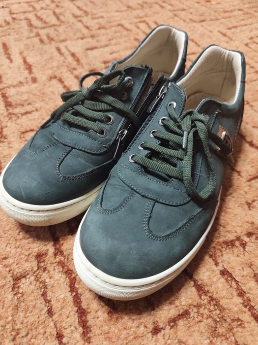 Продам обувь 40 размер