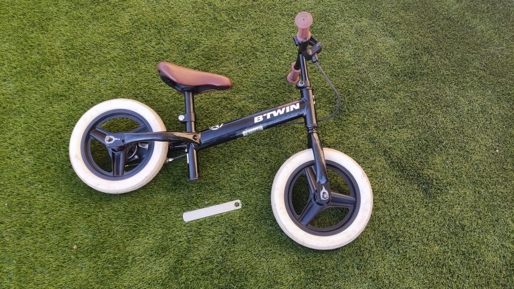 Bicicleta de equilíbrio para crianças