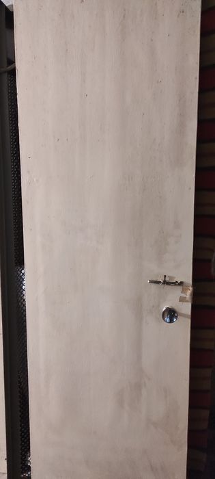 Входные двери с Коробкой б/у